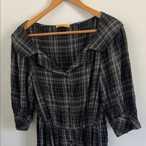 Alice + Olivia Black and White Checkered Long Sleeve Dress